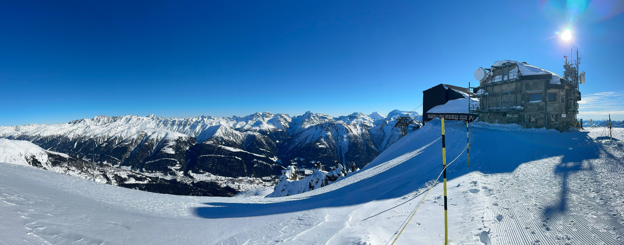 Panorama approaching the Eggishorn cable car